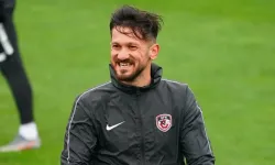 Bandırmaspor Sağ Bekini Buldu: Oğuz Ceylan Bordo-Beyazlı Formayı Giydi!