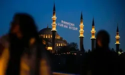 2026 Kadir Gecesi Ne Zaman? Bin Aydan Daha Hayırlı Olan O Gece Hangi Güne Denk Geliyor?