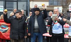 Balıkesir’de Emeklilerden Ayva Eylemi: Maaşlar Eridi, Geçim Sıkıntısı Büyüyor