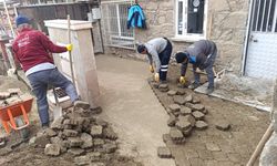 Dursunbey Belediyesi Fen İşleri ekipleri sahada çalışmalarını sürdürüyor
