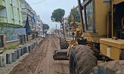 Bigadiç’te Sokak Sağlıklaştırma Hamlesi! 3 Cadde’de Çalışmalar Sürüyor