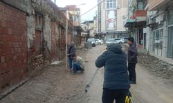 Edremit’te Rıza Karagözoğlu Sokak’ta Parke ve Kot Çalışması Başladı