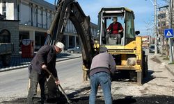 Bigadiç’te Asfalt Seferberliği: Bozulan Yollar Yenileniyor