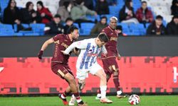 Ziraat Türkiye Kupası'nda Trabzonspor Şov! Muçi Onuachu ve Nwakaeme Sahnede! VAR'dan Dönen Gol Maçın Kaderini Değiştirdi