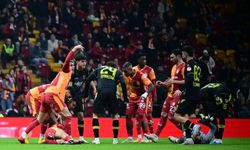 Galatasaray İstanbulspor'u 3-1 Mağlup Etti! Sakatlıklar Maça Damga Vurdu! Yürekler Ağza Geldi!