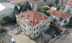 Bandırma'da Tarih Yeniden Canlanıyor! Asırlık Redif Kışlası İçin Restorasyon Düğmesine Basıldı