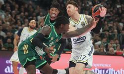 Euroleague'de Tarihi Gece! Fenerbahçe Beko Panathinaikos'u Son Saniyede Yıktı! 83-85