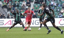 Kocaeli'de 3 Gollü Resital! Kocaelispor Gaziantep FK'yı Sahadan Sildi!