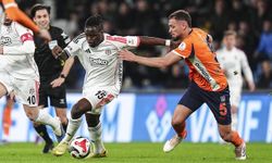 Başakşehir - Beşiktaş Arasında Gol Düellosu: İlk Yarıda Yenişemediler!