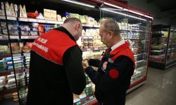 Balıkesir’de Ramazan Mesaisi Başladı! Marketlerde Sıkı Gıda Markajı! 40 İşletmeye Ceza Yağdı!