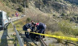 Antalya’da Yol Kenarında Ölü Bulunan Kadının Eşi ve Oğlu Tutuklandı