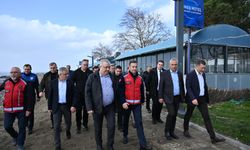 Körfez'de lodos seferberliği... Ahmet Akın ilçeleri tek tek dolaştı