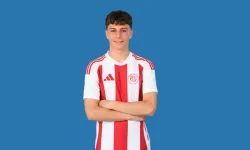 Fenerbahçe'den Transferin Son Saniyesinde Gelecek Operasyonu! Ali Demirbilek Kimdir? 17'lik Yıldız İçin A Takım Kararı!