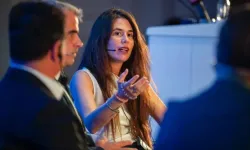 Çeşme Belediye Başkanı Lal Denizli Kimdir, Kaç Yaşında ve Nereli? Neden İfadeye Çağırıldı?