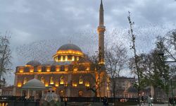 Bu gece Berat Kandili... Affın ve rahmetin kapıları açılıyor