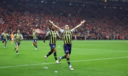 Son Dakika! Fenerbahçe'de Çağlar Söyüncü ve Jayden Oosterwolde Sakatlandı! Oyuna Devam Edemediler!