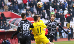 Eskişehirspor’dan Gövde Gösterisi! Afyonspor’u 3-0’la Geçti