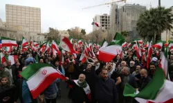 Ortadoğu’nun satranç tahtasında İran depremi: Ankara’nın ateşle imtihanı