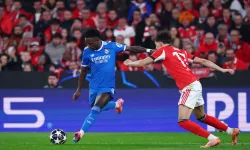 Şampiyonlar Ligi'nde 'Kaos' Gecesi! Real Madrid, Benfica'yı Deplasmanda Devirdi! Maça Olaylar Damga Vurdu!