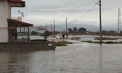 Akçay’da Korkutan Sel Baskını: Sel Sularında Mahsur Kalan 72 Yaşındaki F.Y. Ekiplerce Kurtarıldı