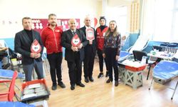 Eğitim Camiası Tek Yürek Oldu: Balıkesir İl Milli Eğitim Müdürü Selehattin Kal’dan 1 Ünite Kan 3 Can İçin Seferberlik!