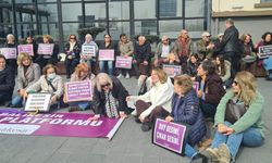 Balıkesir’de Kadınlar Sokakta: "22 Bıçak Darbesi, Tek Bir Adalet Talebi!"