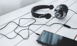 Bilim İnsanları Açıkladı: Müzik Dinlemek Demansı Uzaklaştırıyor