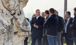 Kyzikos'tan mesaj verdi: Ahmet Akın yer altındaki gizli hazinenin peşinde!