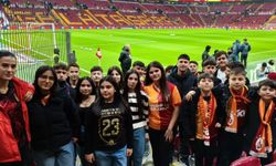 Sındırgılı Çocuklar İstanbul’da Dev Maçı İzledi, Galatasaray Müzesi’ni Gezdi