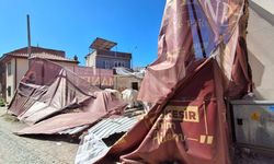 Emanet çöktü! Rektorasyon başlamadan bitti...