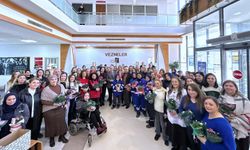 Bandırma Belediyesi’nde 8 Mart Kutlaması: Kadın Personelden Anlamlı Hatıra