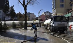 Dursunbey’de Sokaklar Tazyikli Suyla Temizleniyor: Ekipler Sahada