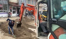 Bigadiç’te Üç Caddede Sokak Sağlıklaştırma Çalışmaları Sürüyor