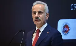 Bakan Uraloğlu’ndan Hürmüz Boğazı Açıklaması! 15 Türk Gemisi İçin Kritik Mesai