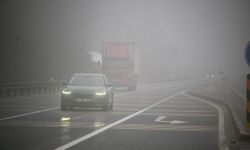 Bolu Dağı'nda Yoğun Sis: D-100 Kara Yolunda Görüş Mesafesi Düştü (6 Mart 2026)