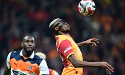Osimhen'in Golü VAR'a Takıldı!  Dev Maçta Devre Arası! Galatasaray 0-0 Başakşehir!