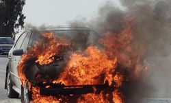 Manavgat’ta Seyir Halindeki Otomobil Yandı!