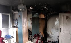 Erdek’te Korkutan Ev Yangını: 1 Kişi Dumandan Etkilendi