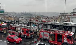 Son Dakika! İstanbul’da Korkutan Metrobüs Yangını! Yolcular Tahliye Edildi: Seferler Normale Döndü mü?