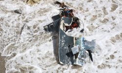 Alanya’da Denizde Can Pazarı! Batan Tekneden Yüzerek Kurtuldular