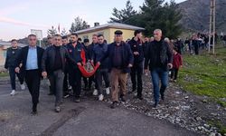 Son Dakika: Siirt Obalı Köyünde Kaybolan Çocuk 1,5 Kilometre Uzakta Sağ Salim Bulundu