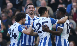 Brighton Liverpool'u Devirdi! Welbeck'ten Duble, Kerkez'den Harika Gol.