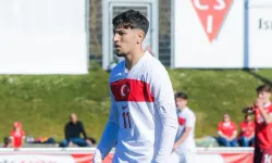 Fenerbahçe Yeni Golcüsünü Almanya'dan Buldu! 18 Yaşındaki Yıldız Adayı Emin Torunoğulları İmzayı Attı!