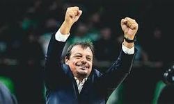 Ergin Ataman'dan Sırbistan Zaferi Sonrası İddialı Mesaj: "Türk Basketbolunu Zirveye Çıkardık!"