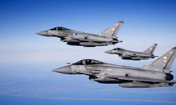 Göklerin Yeni Hakimi! Eurofighter Typhoon Hakkında Her Şey: Türkiye Neden Bu Uçağı Seçti? İşte Müthiş Özellikleri!