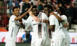 Gaziantep FK Deplasmanda Antalyaspor'u Dağıttı! 4-1.