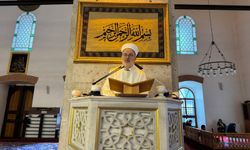 Balıkesir Zağnos Paşa Camii’nde Manevi Buluşma: Doç. Dr. Enver Osman Kaan Cemaatle Buluştu