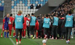 Hırvatistan'da Kabus Gecesi! Türkiye U21 Maçında Kırmızı Kartlar Havada Uçuştu: Ümit Milliler Sahadan Yenik Ayrıldı!