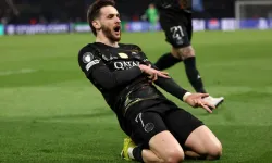 Premier Lig’de Yılın Transferi! Arsenal, Kvaratskhelia İçin Servet Ödemeye Hazır: Yıldız Oyuncudan Cevap Geldi!