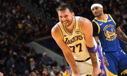 Warriors - Lakers Maç Sonucu: Luka Doncic ve LeBron El Ele Verdi, Curry’siz Golden State Dağıldı